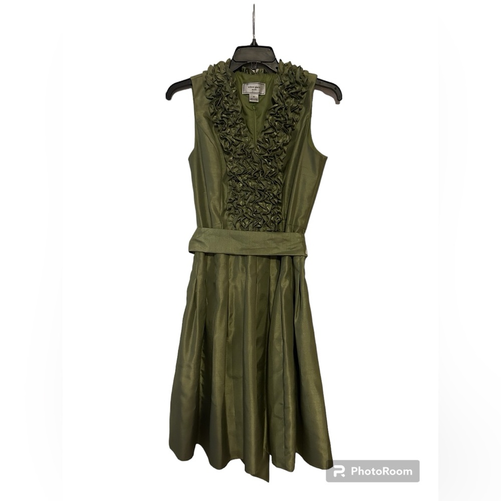 NWOT Willow Glen cocktail dress with ruffle neck and belt, 24” skirt length, 16
